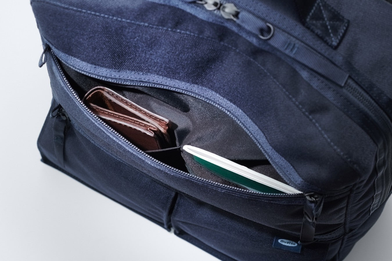 NEWTON BUSINESS RUCKSACK M
