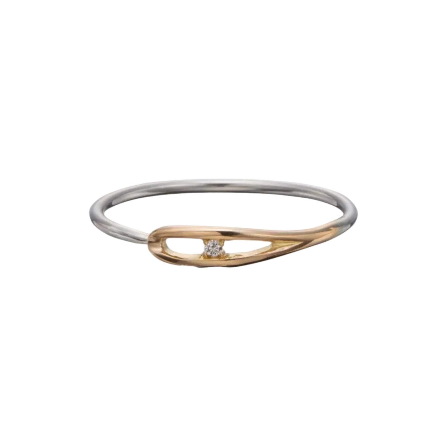 NEEDLE RING W / DIAMOND