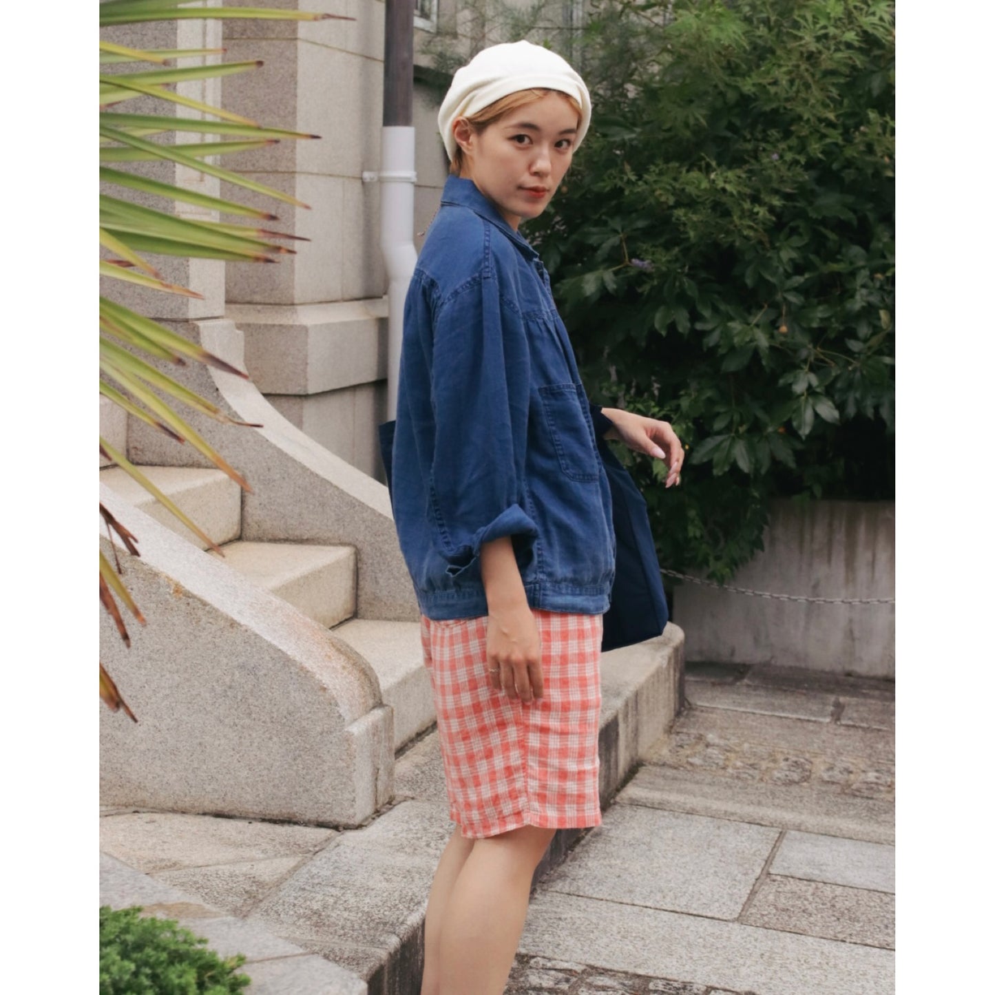 INDIGO LINEN SHORT JACKET