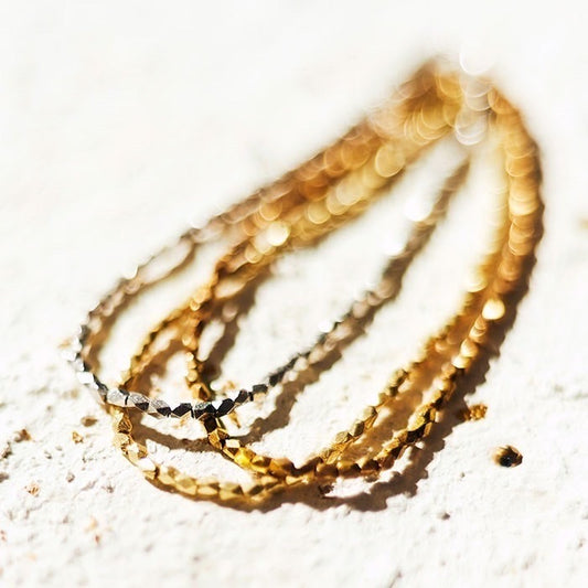 GOLD BEADS BRACELET (PC EXCLUSIVE)