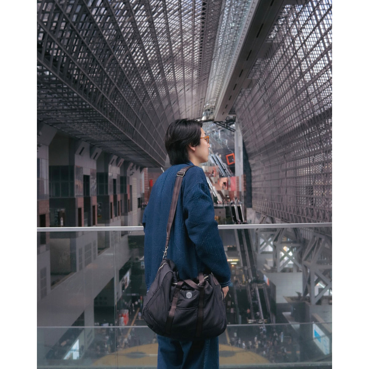 SUPER NYLON TRAVEL BAG M